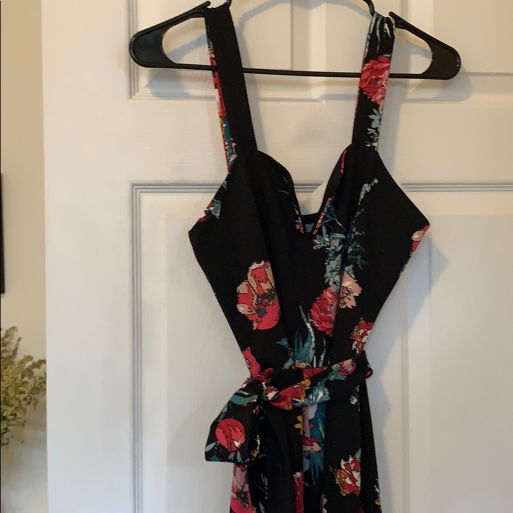 Weekend getaway floral romper